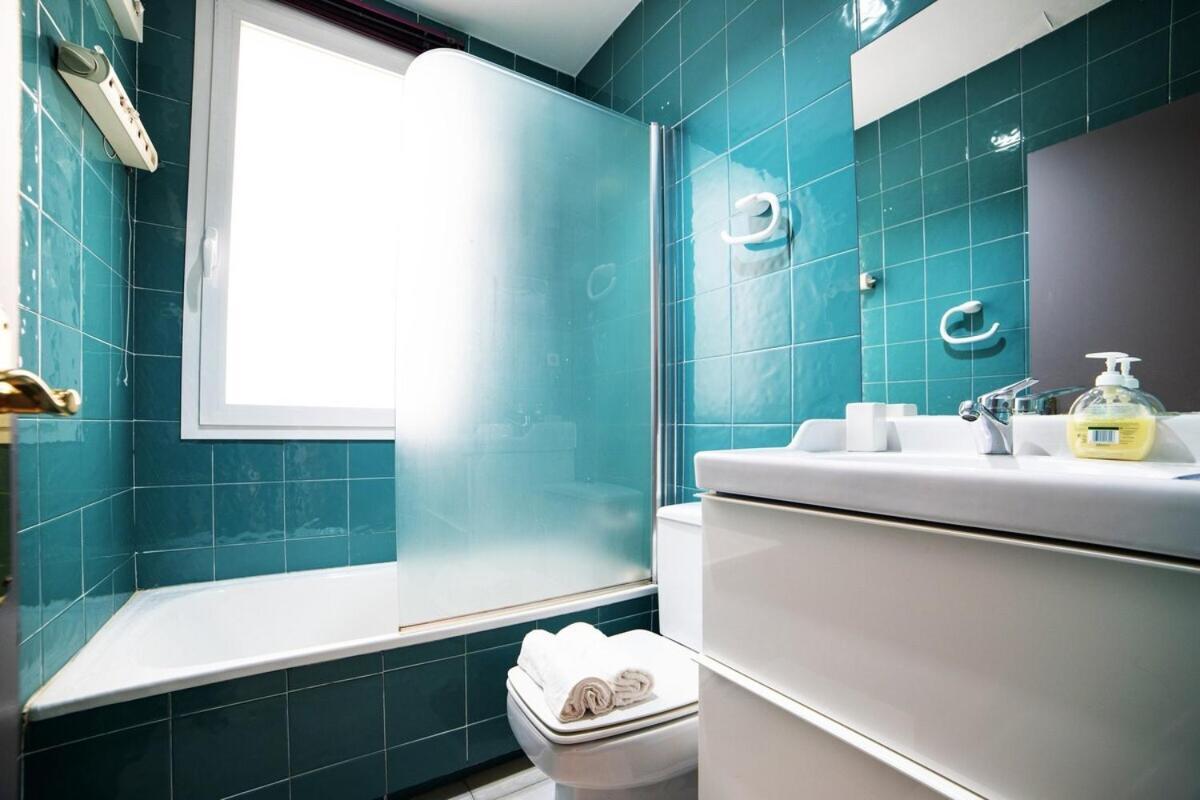 مدريد Bright Apartment In Historical City Center المظهر الخارجي الصورة