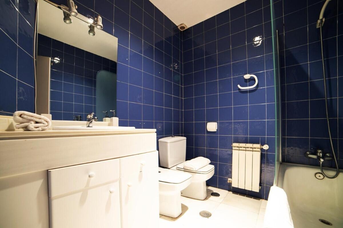 مدريد Bright Apartment In Historical City Center المظهر الخارجي الصورة